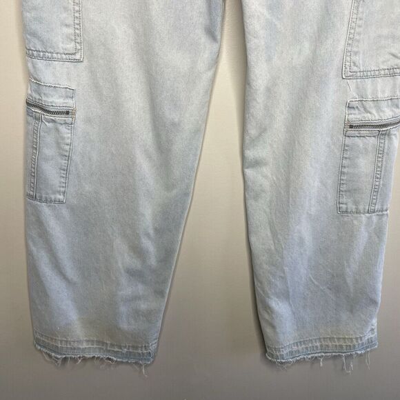 BLANKNYC Call My Name Jeans Women 28 Slouchy Cargo Raw Hem Light Wash Franklin - Picture 12 of 16